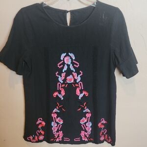 Embroidered Black Women's Top Size Small